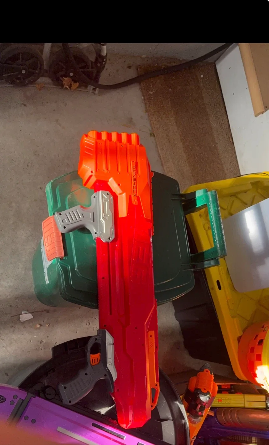 Nerf Guns Lot - Assorted Styles image indicator(3)