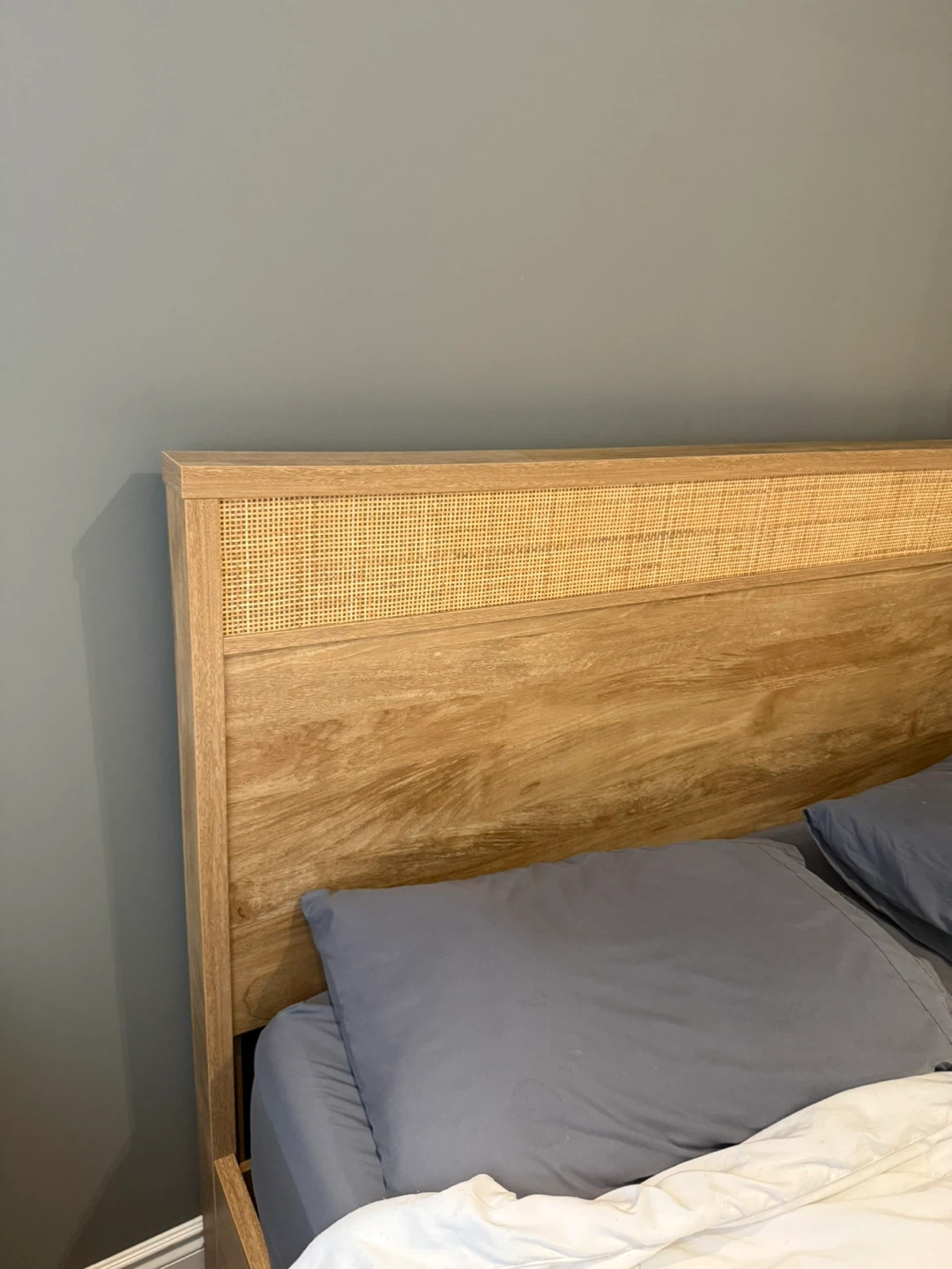 Structube Wood and Rattan Bed Frame (Kayden) - Queen - photo 2