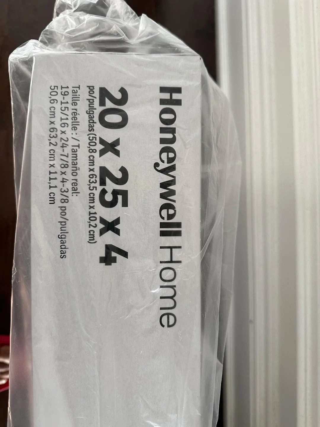 *QUICK MOVING SALE* Honeywell Home 20x25x4 Air Filter image indicator(2)