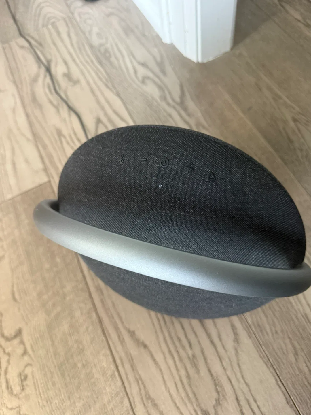 Onyx Studio 7 Bluetooth Wireless Speaker - Harman Kardon image indicator(2)