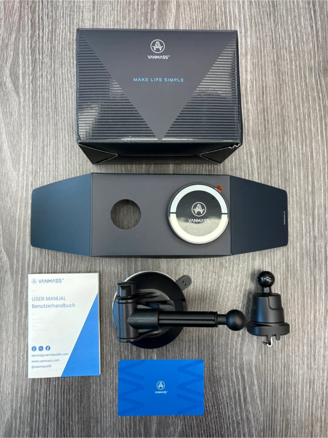 Cell Phone Car Mount (MagSafe)