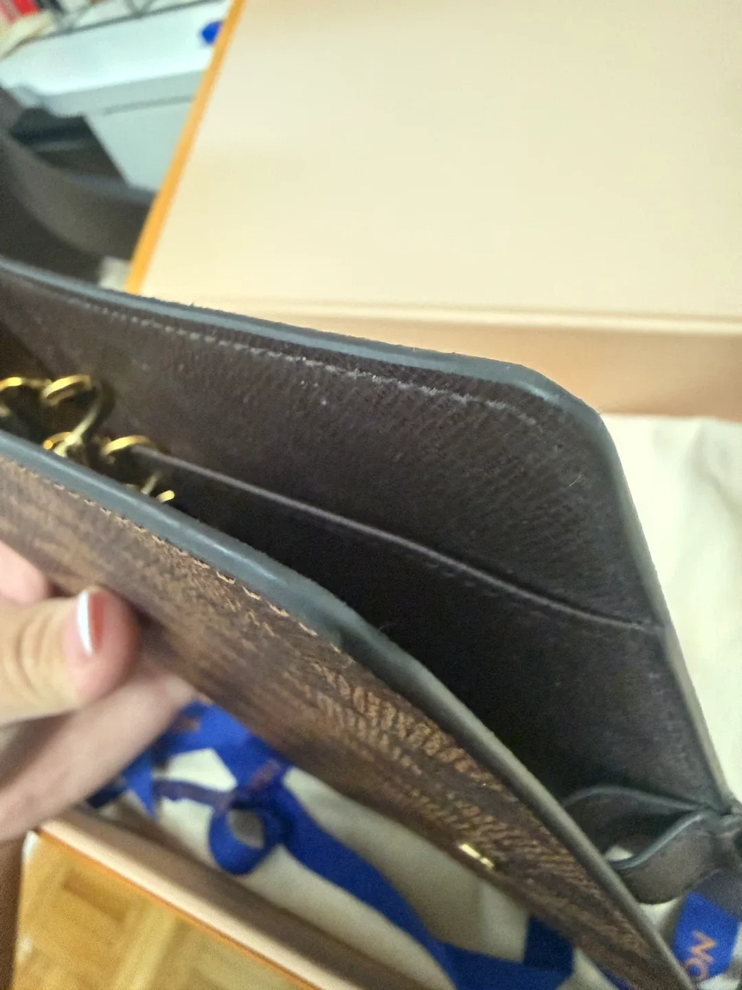 Louis Vuitton MM Agenda – Damier Ebene Canvas image indicator(8)