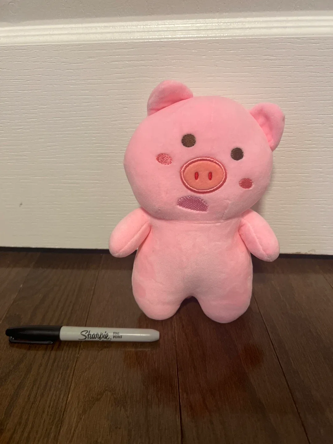 Pink Pig Plushie thumbnail