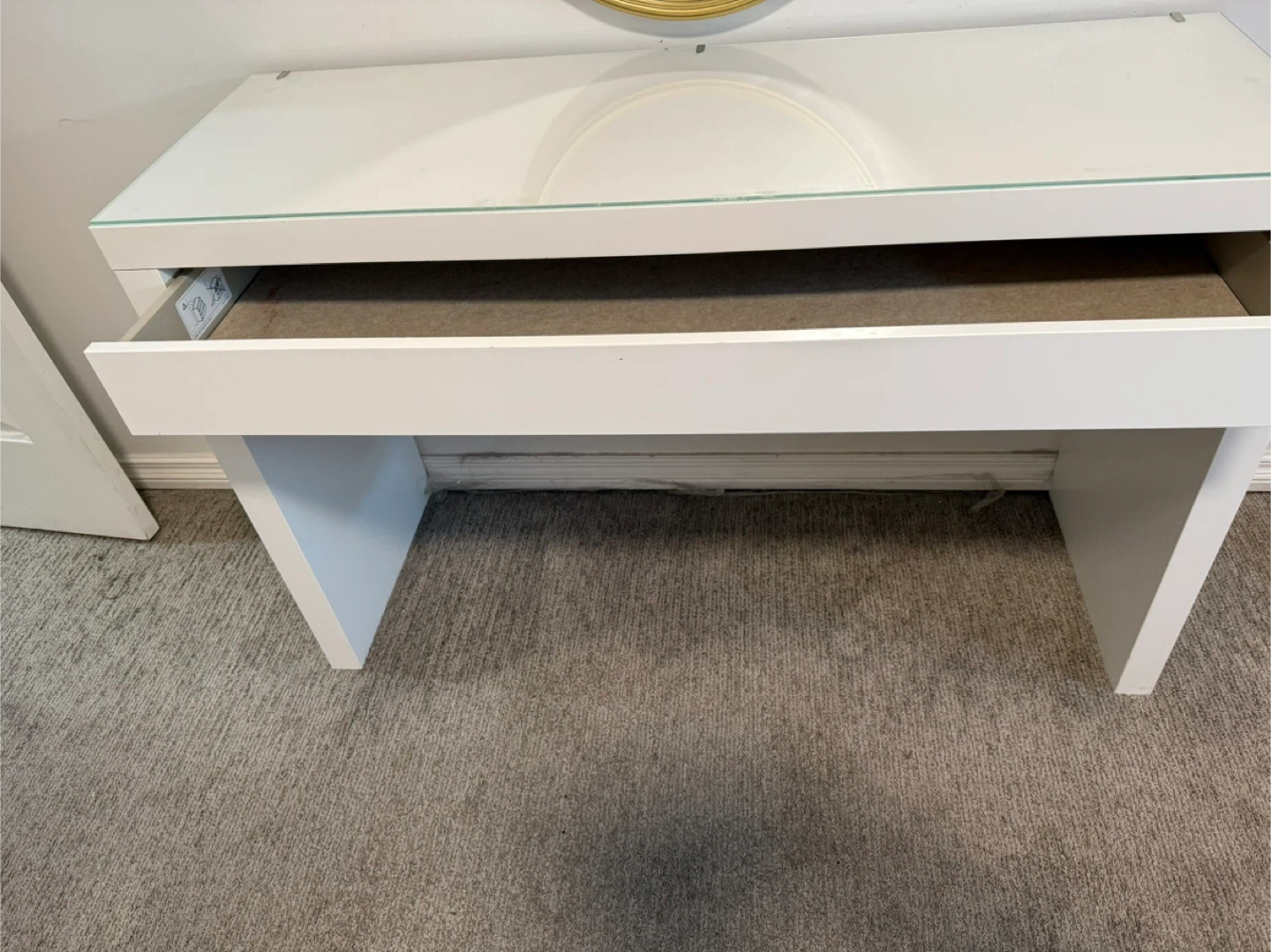 White Vanity Table with Mirror - photo 2