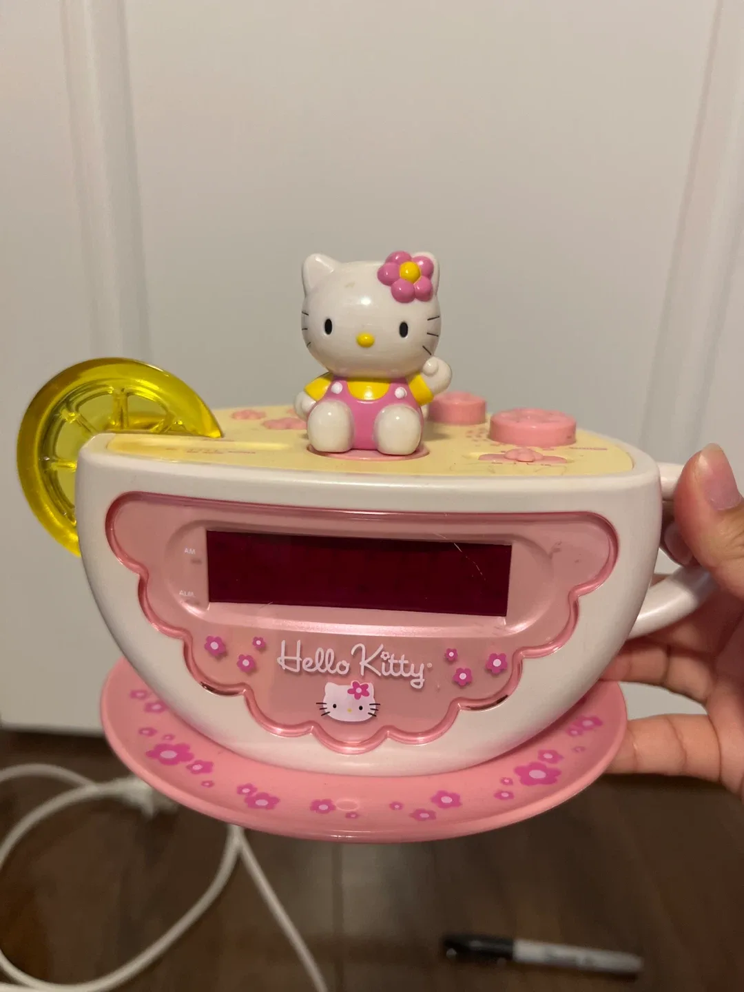 Hello Kitty Teacup Alarm Clock image indicator(2)