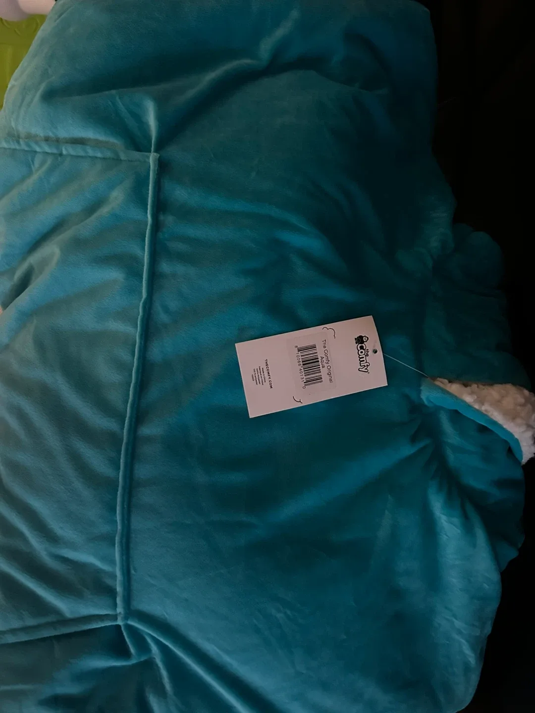 BNWT - The Comfy Original Wearable Blanket - Aqua image indicator(3)