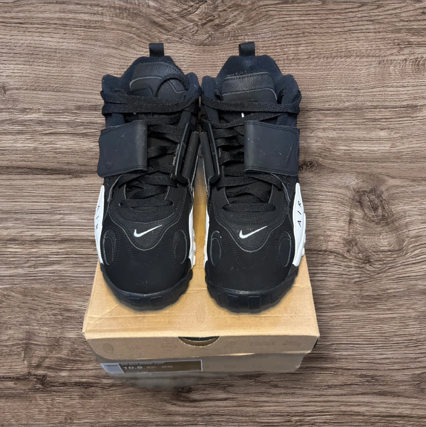 Nike Air Max Speed Turf Black/White Size 10.5