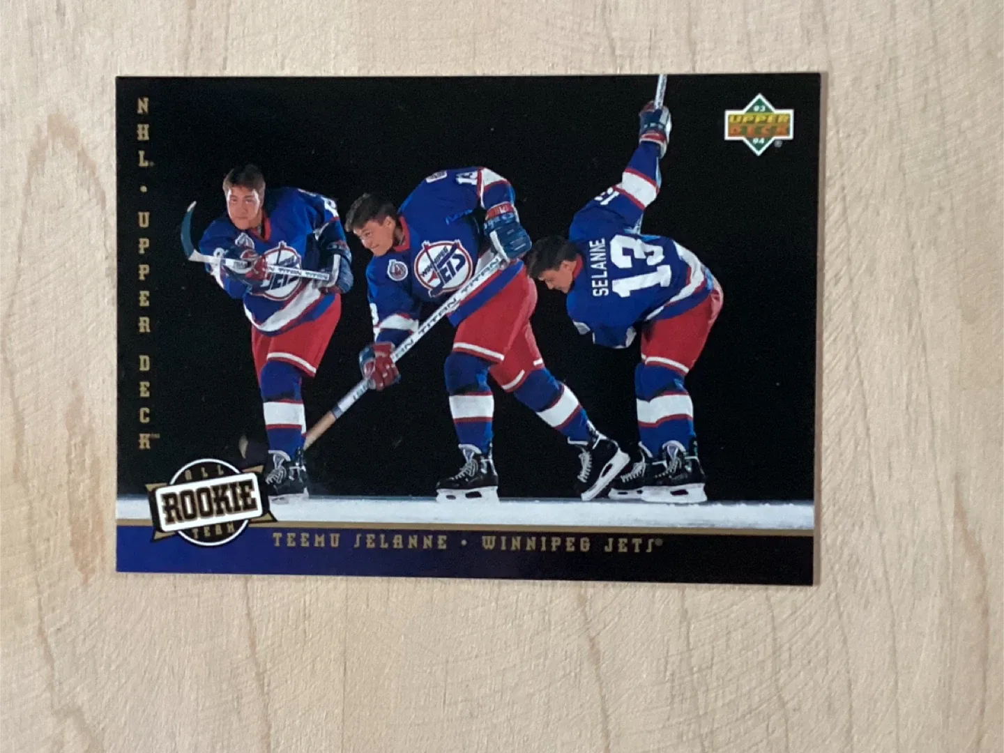 1993-94 UPPER DECK HOF TEEMU SELANNE Rookie Card #281 thumbnail