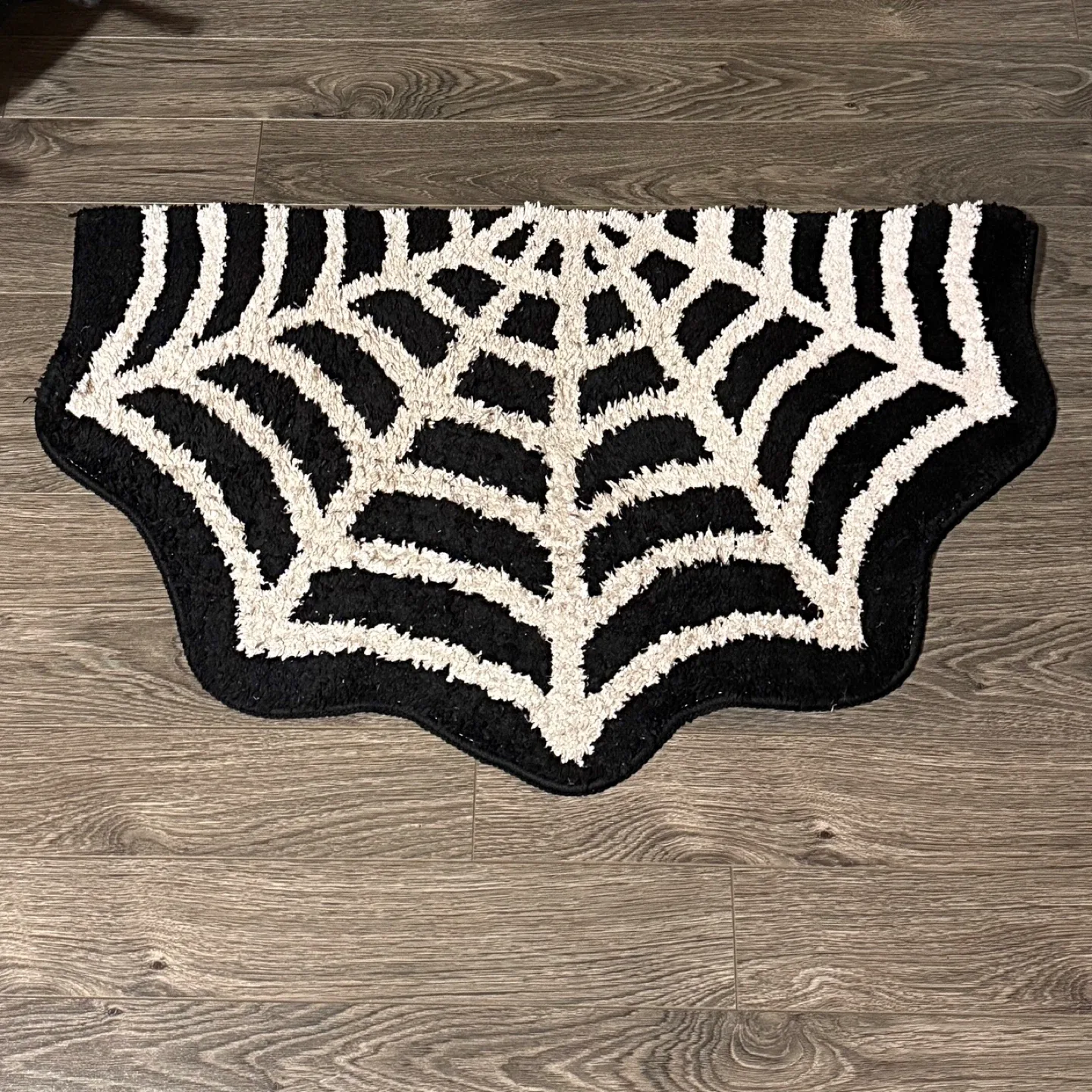 Spiderweb Bath Mat