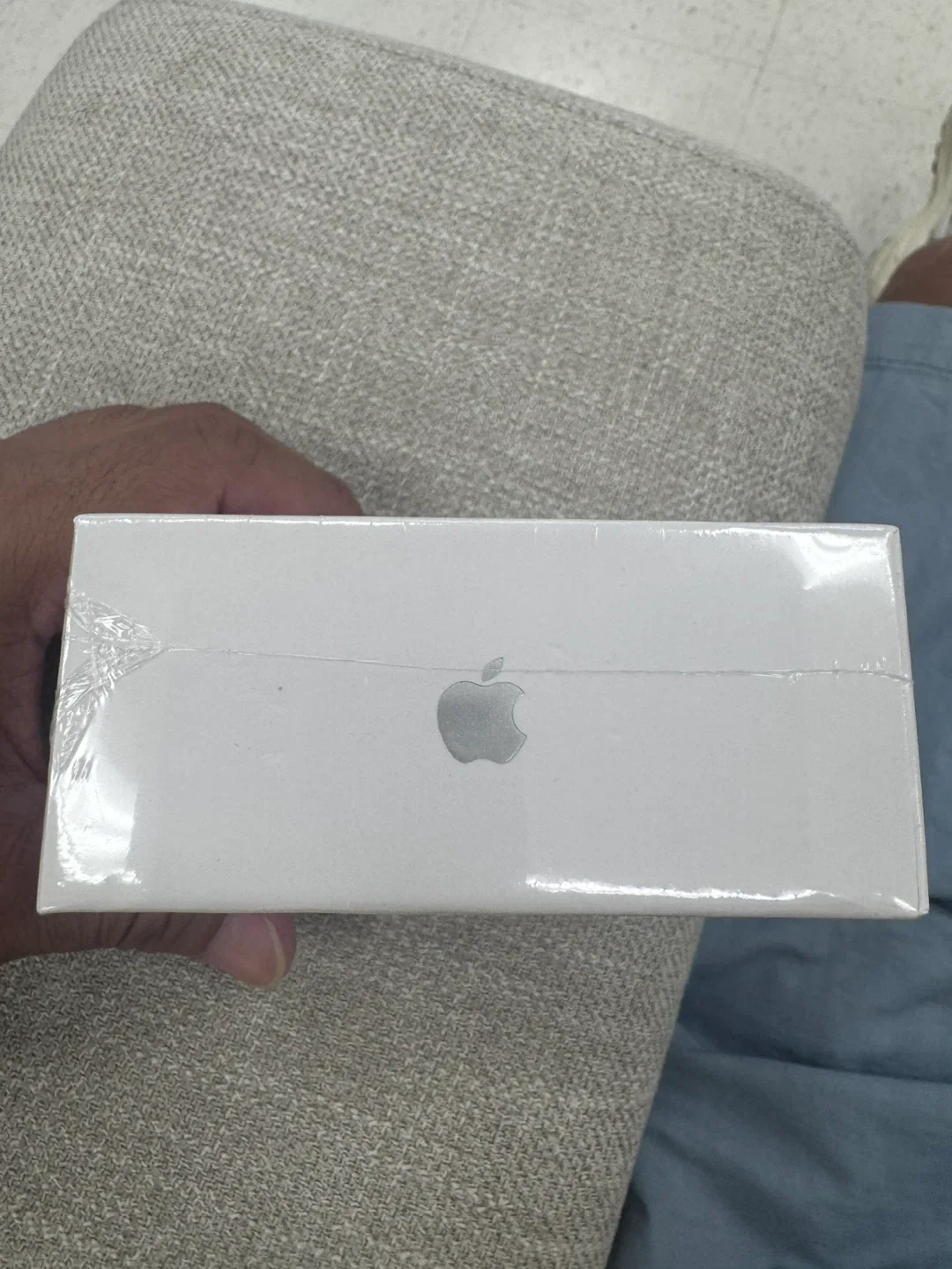 New Apple AirPods Pro (2nd Generation) image indicator(5)