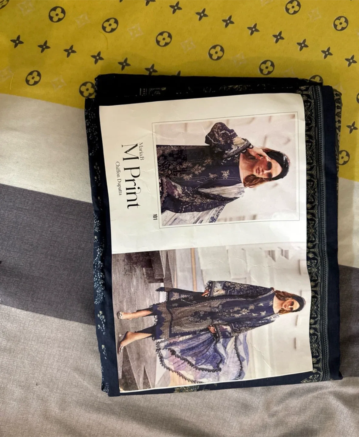 M Print suit with chiffon dupatta thumbnail