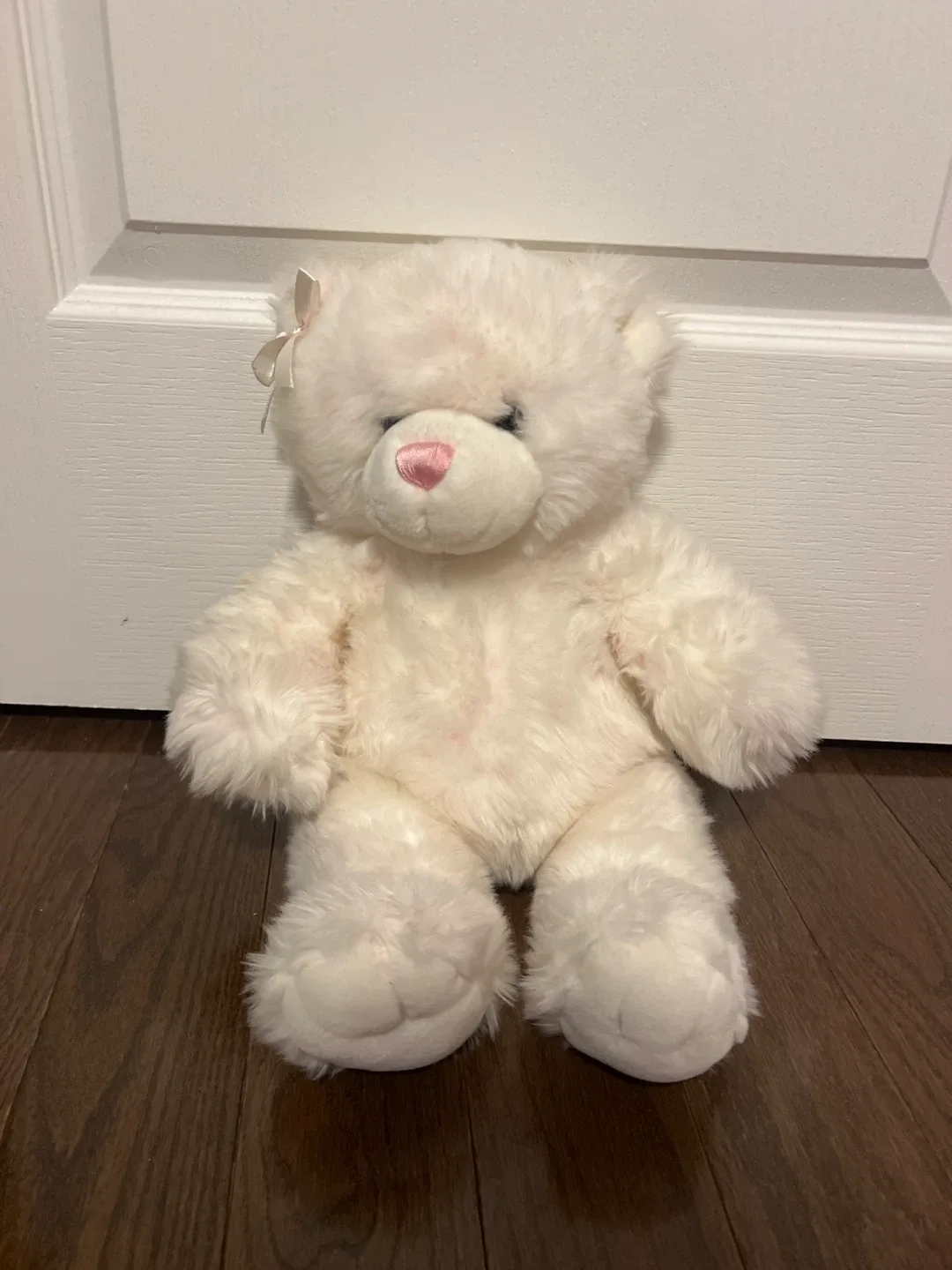 LIMITED EDITION Build-A-Bear White Teddy with Hello Kitty Robe image indicator(5)