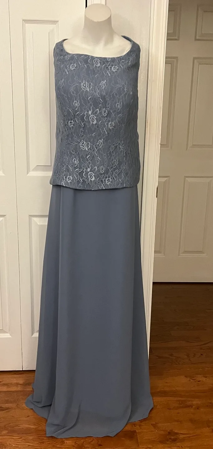 Formal Dress - Grey Lace image indicator(8)