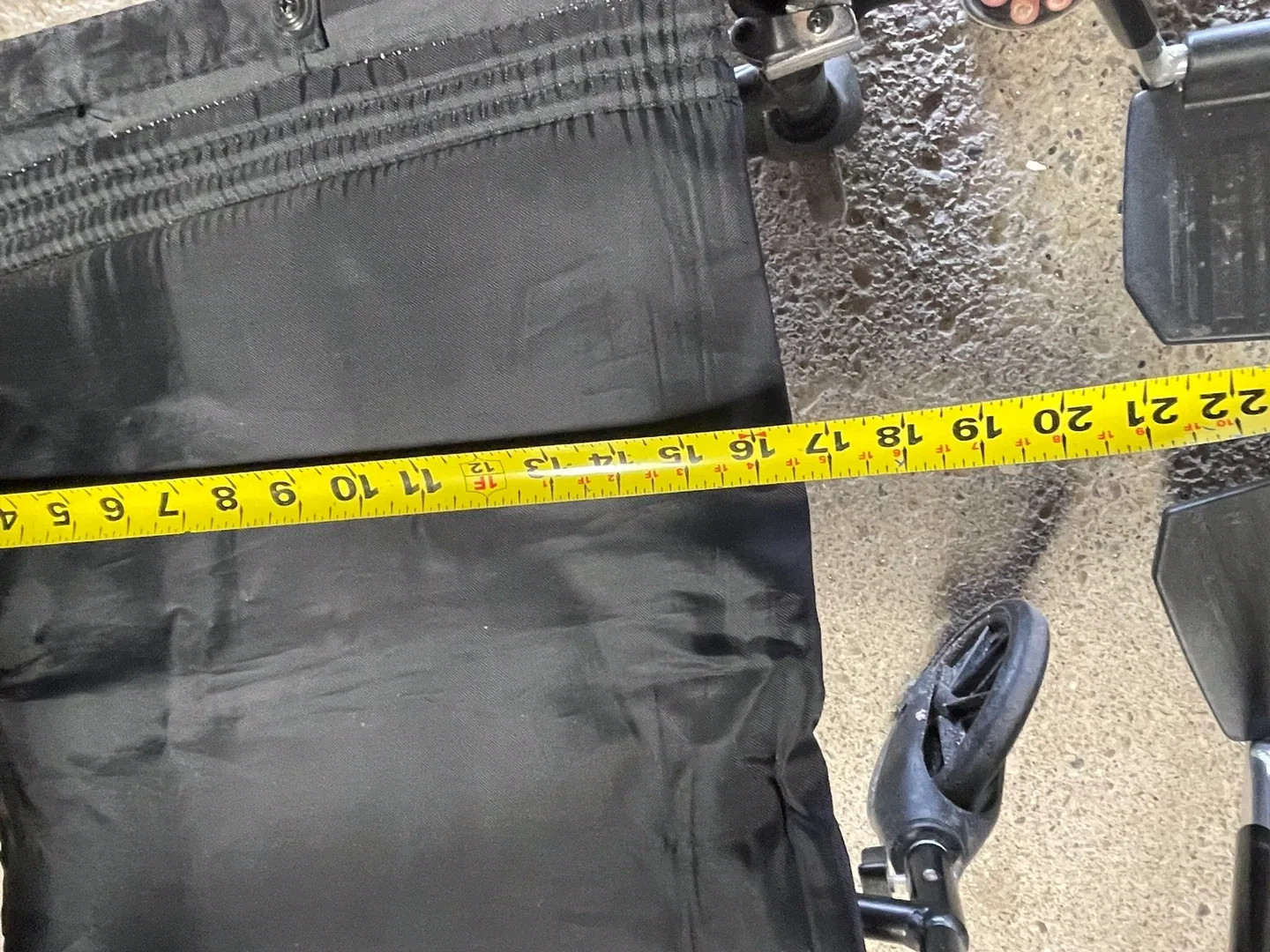 Airgo Ultra-light Black Wheelchair thumbnail