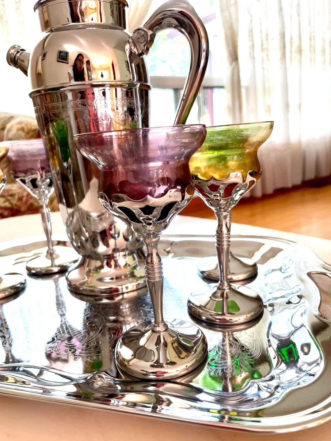 Cocktail Shaker Set with 6 Glasses & Tray  🎄🎁 image indicator(6)