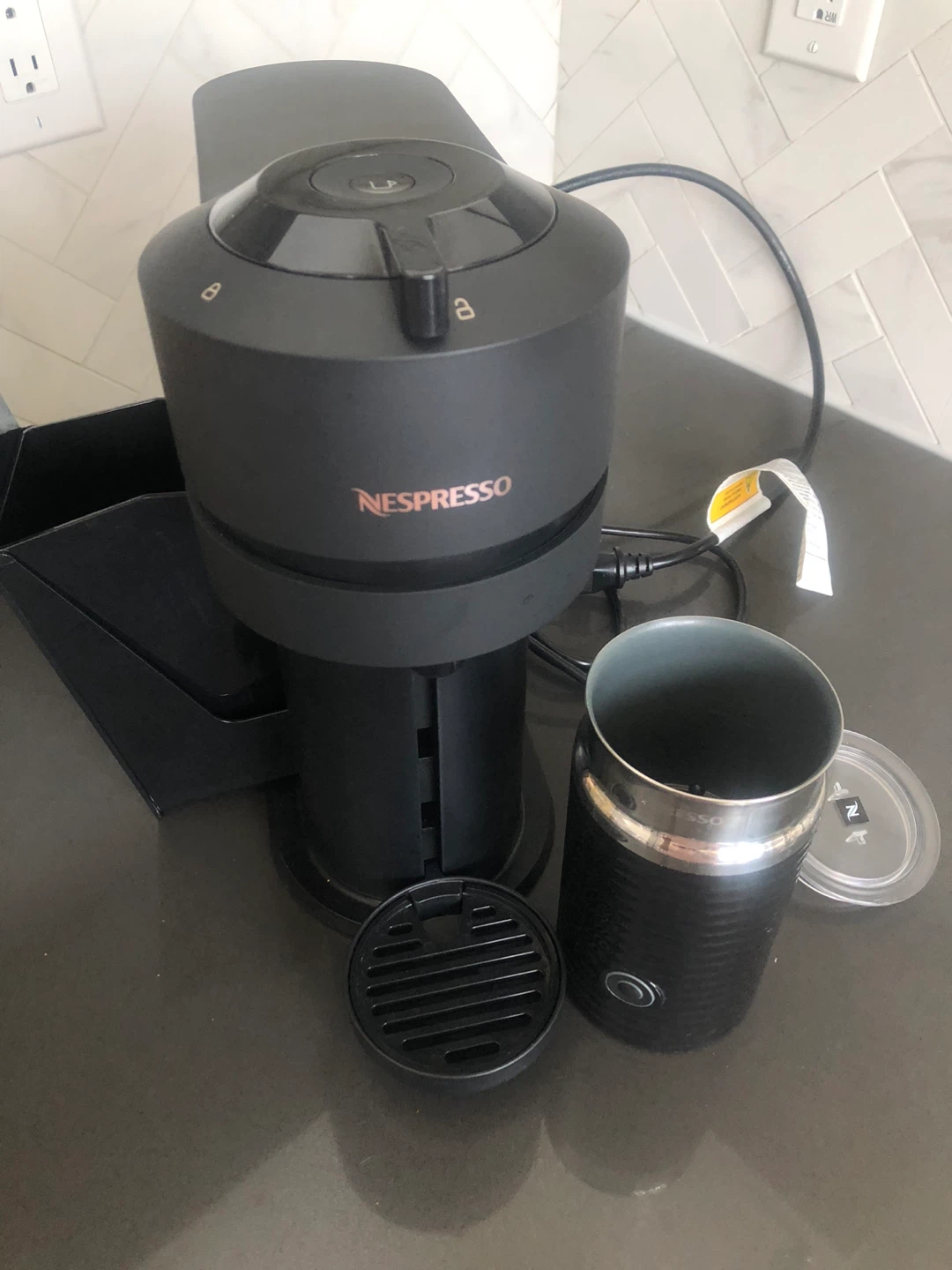 Nespresso Vertuo Next Coffee Maker with Aeroccino - photo 3