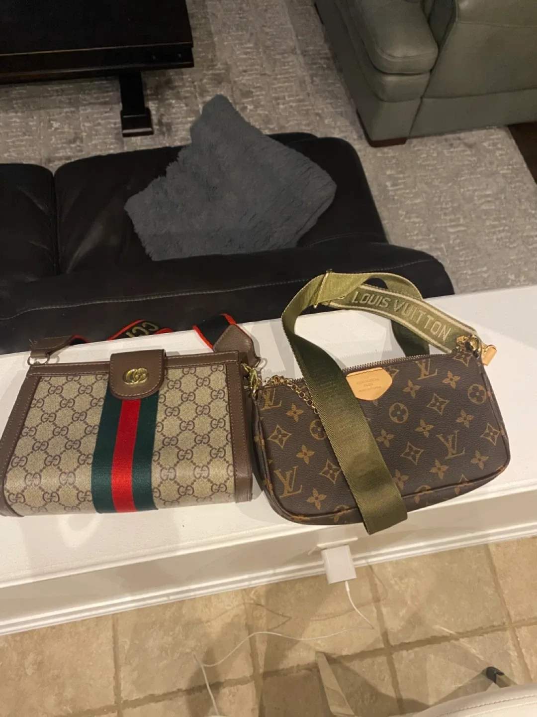 Gucci & Louis Vuitton Handbags thumbnail