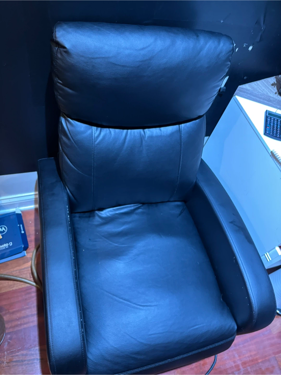 Black Leather Recliner Chair - photo 5