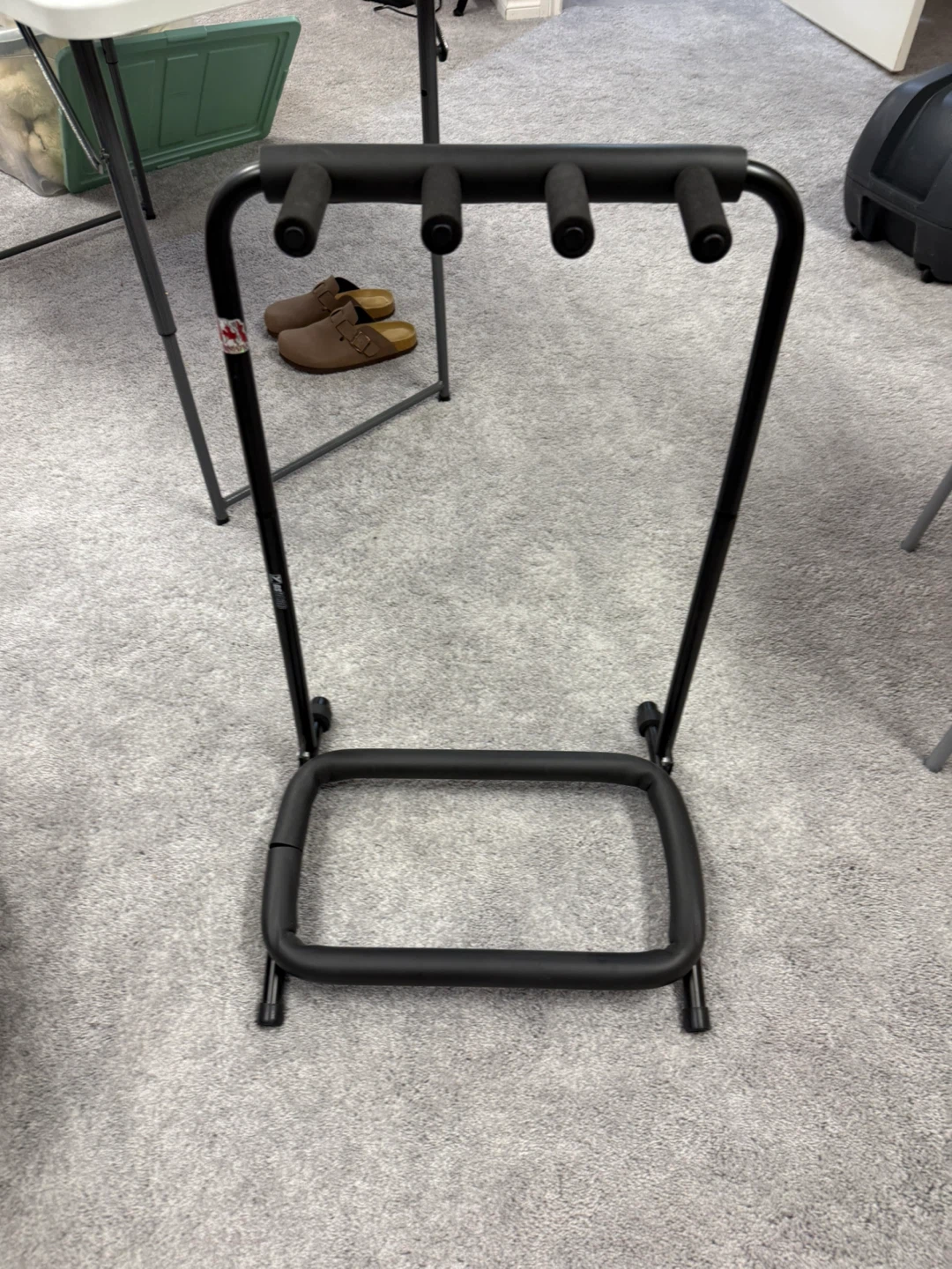 Fender Guitar Stand - Holds 3 Guitars - photo 2