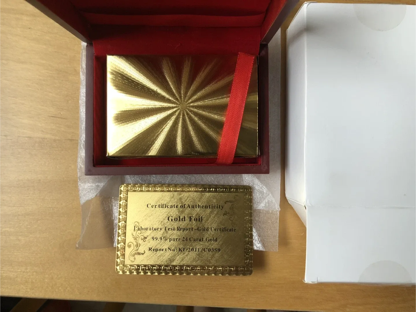 999.9 Gold Playing Cards - New in Box! 🥕 image indicator(4)