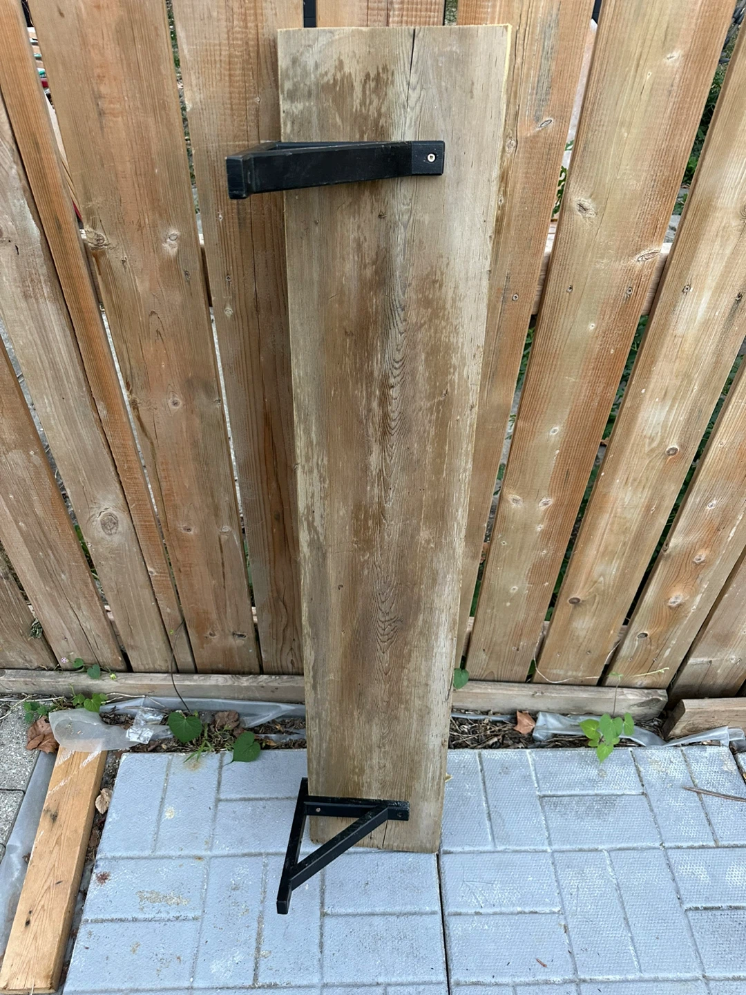 Wooden Shelf with Brackets - photo 2