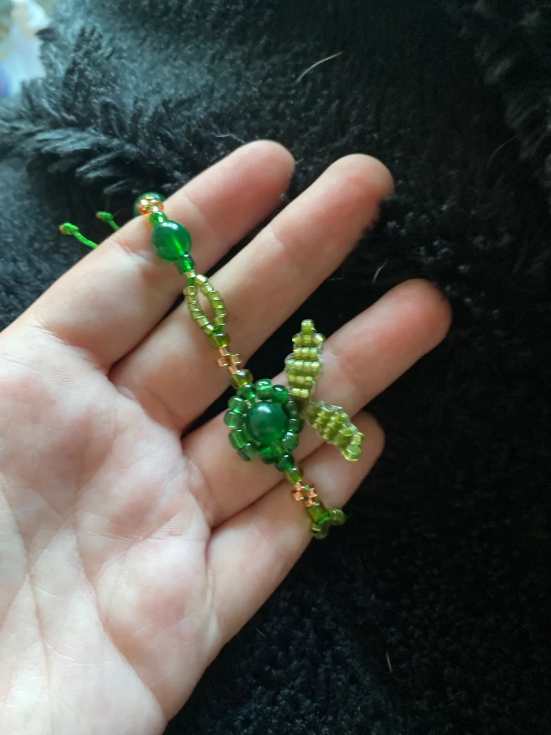 Handmade Green Beaded Bracelet image indicator(3)