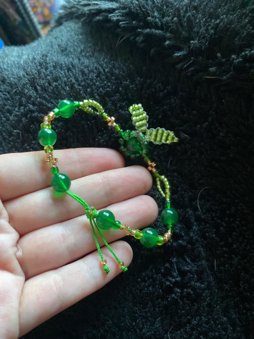 Handmade Green Beaded Bracelet image indicator(4)