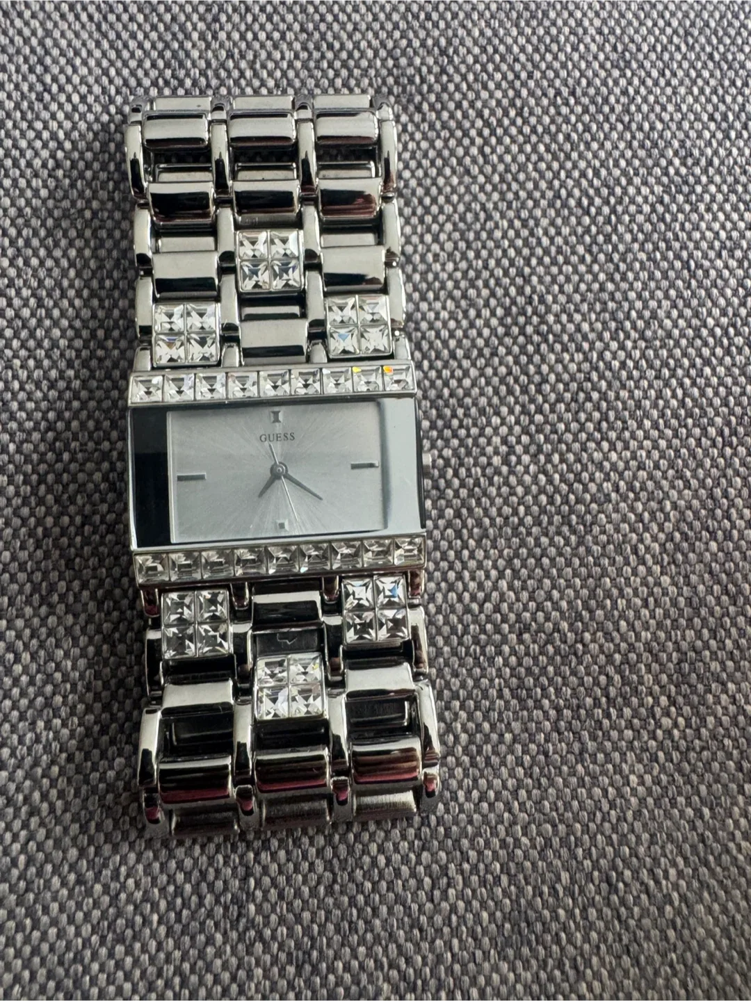 Guess Women's Silver-Tone Crystal Bracelet Watch image indicator(5)