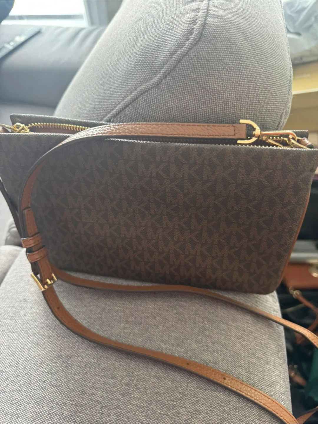 Michael Kors Brown Crossbody Bag image indicator(3)