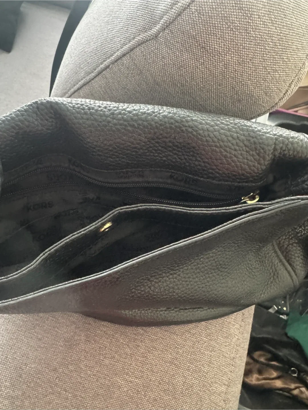 Michael Kors Black Leather Crossbody Bag image indicator(2)