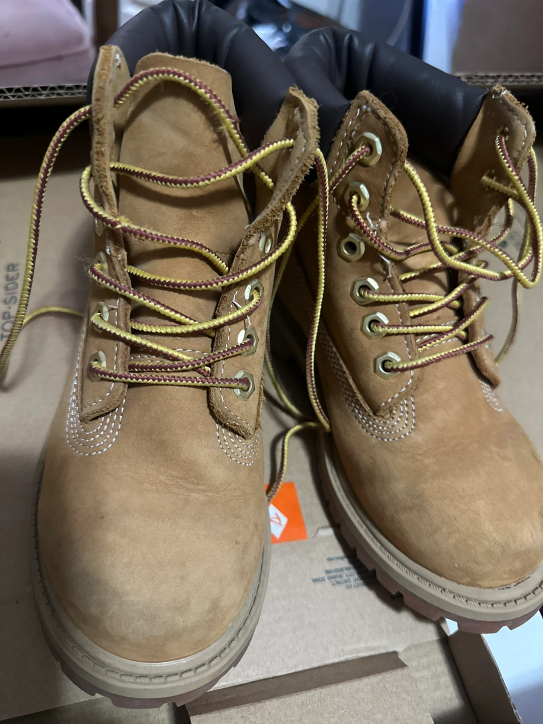 Timberland Brown Leather Boots  kids - 12.5 - photo 2