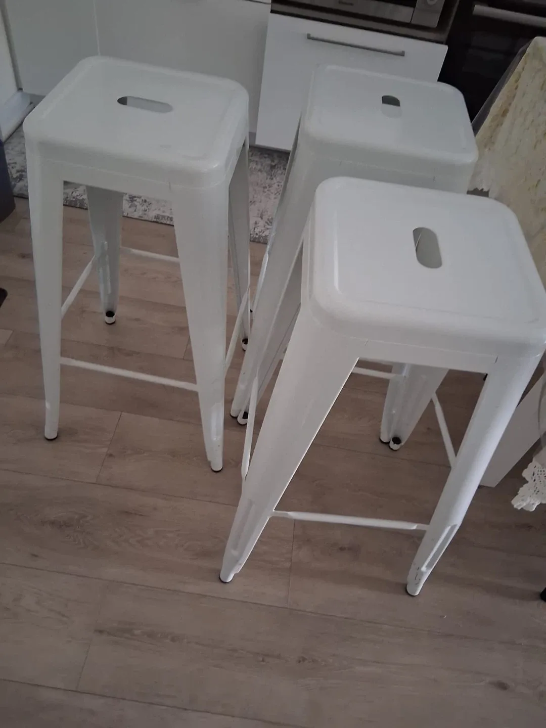 Set of 3 White Metal Bar Stools thumbnail