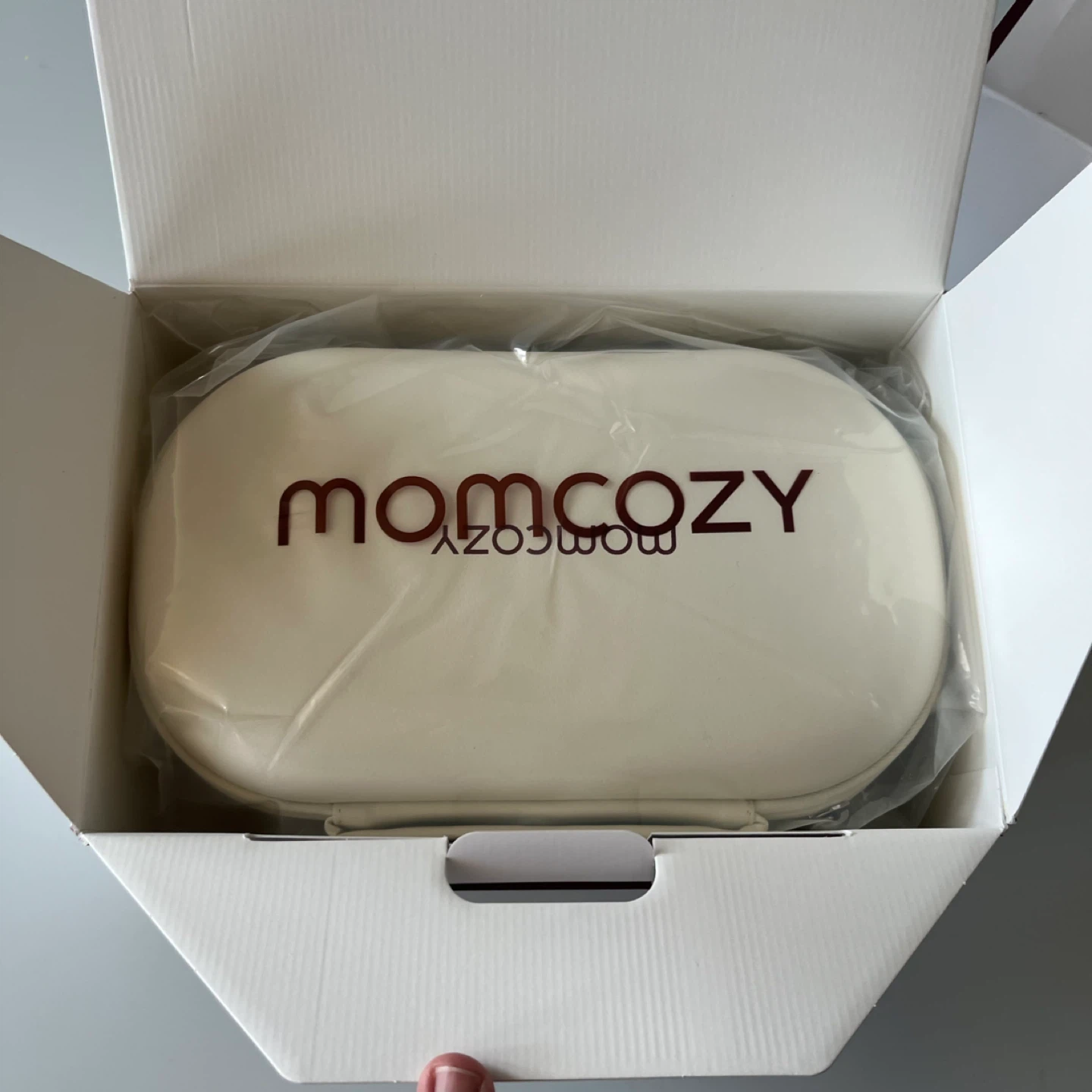 New Momcozy M5 Wearable Breast Pump Set - photo 3