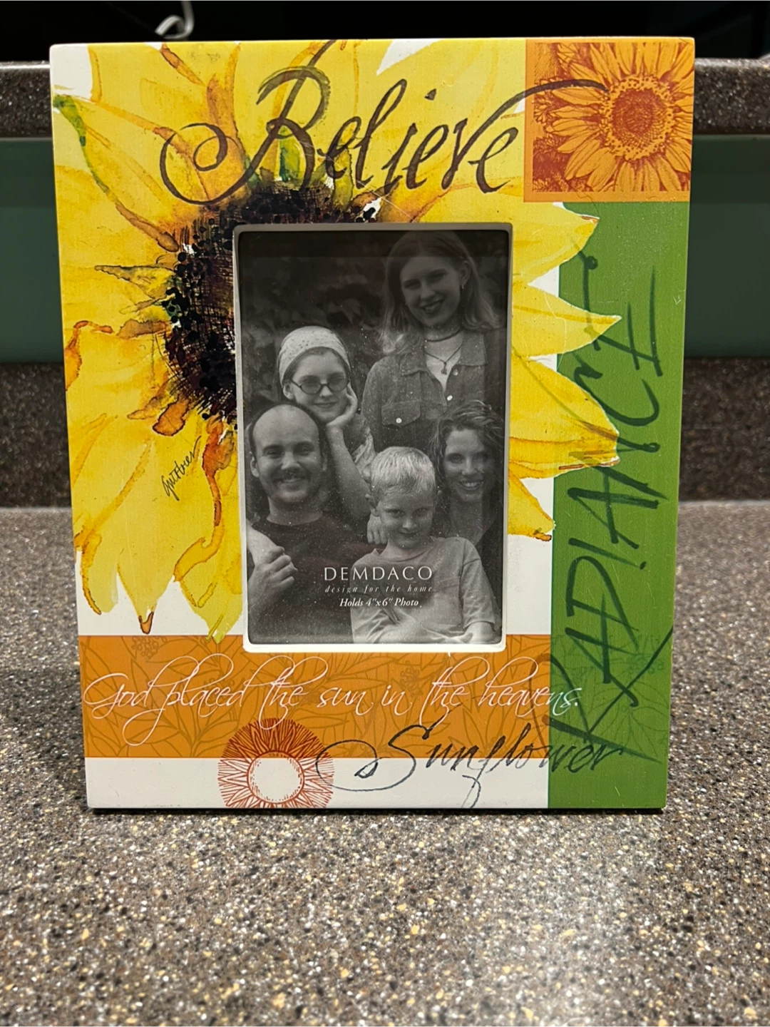 New 4x6 Believe, Radiance, and Sunflower frame 🥕