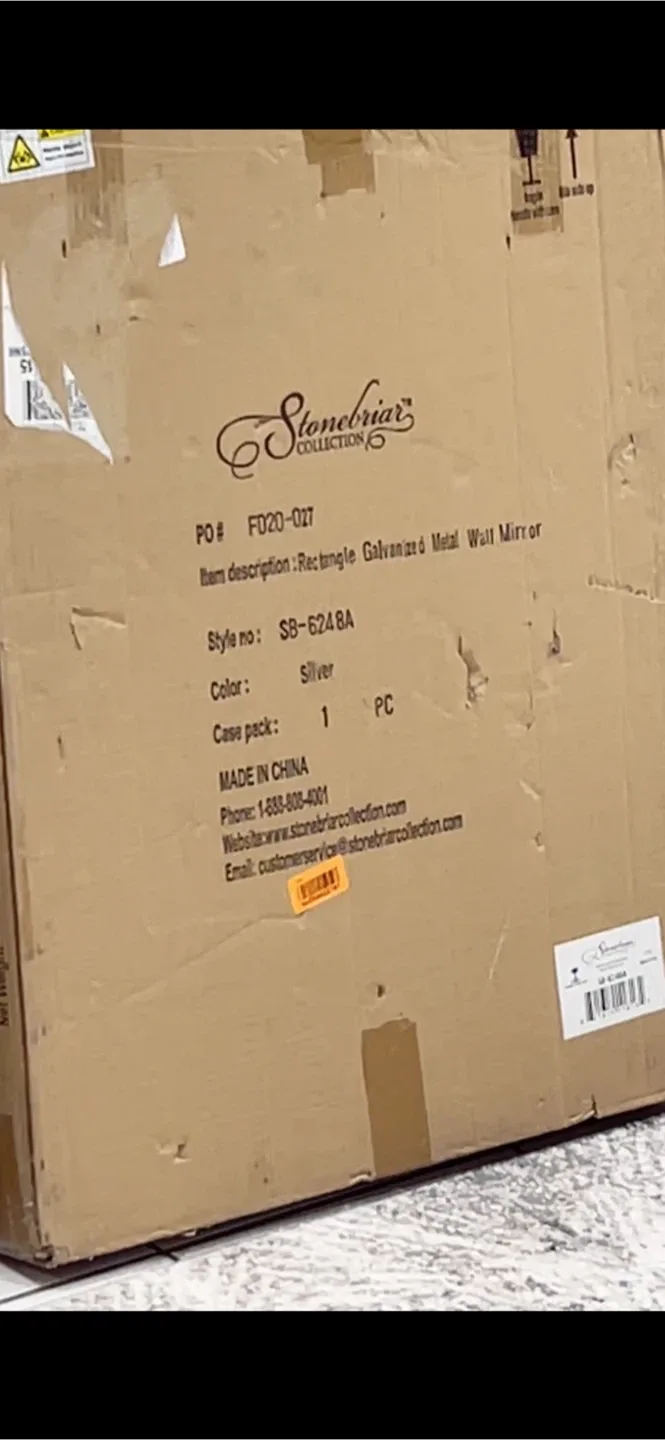 Rustic Metal Framed Mirror (27.95" x 22.05") image indicator(6)