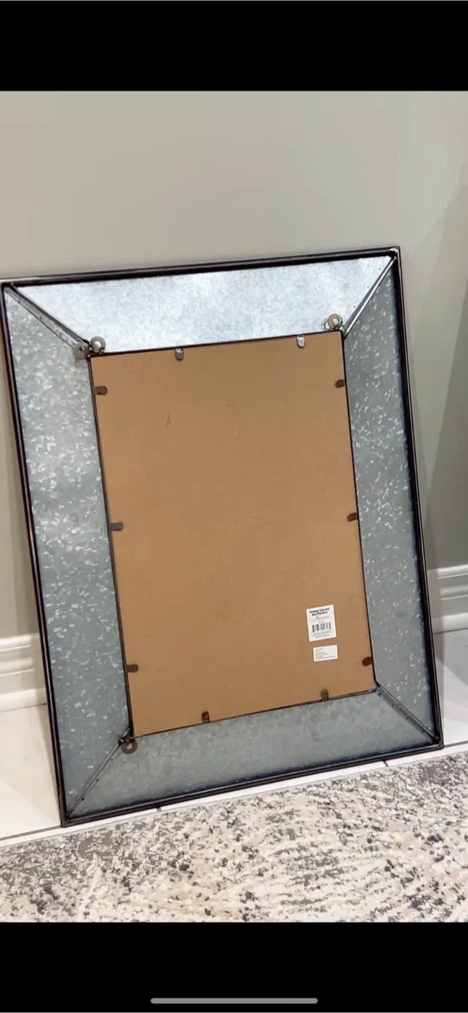 Rustic Metal Framed Mirror (27.95" x 22.05") image indicator(2)