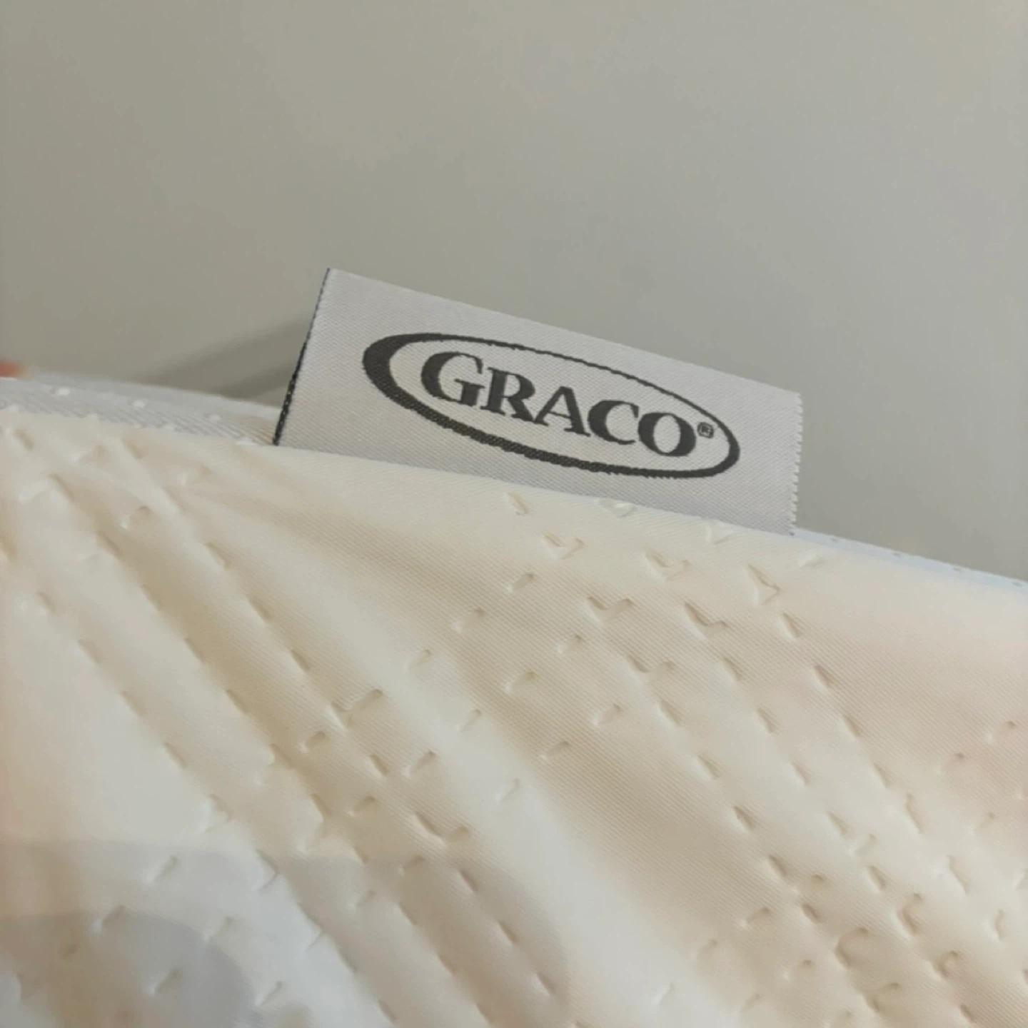 Graco Baby Changing Pad - White - photo 2