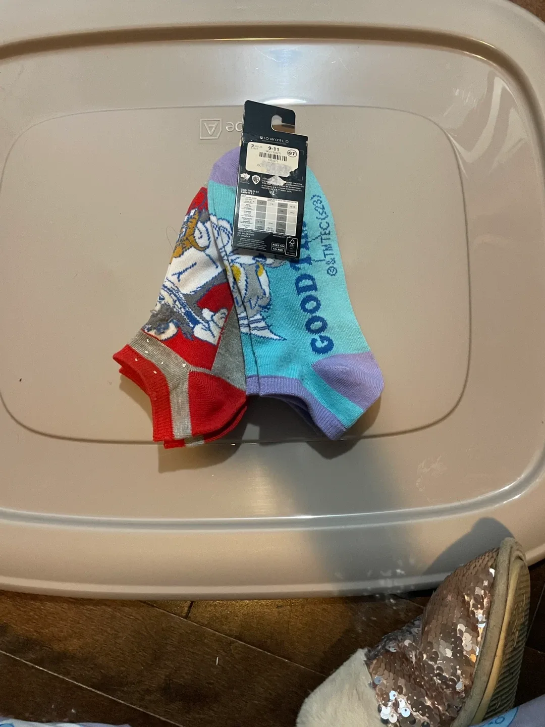 Tom & Jerry Socks, Size 5-10 image indicator(2)