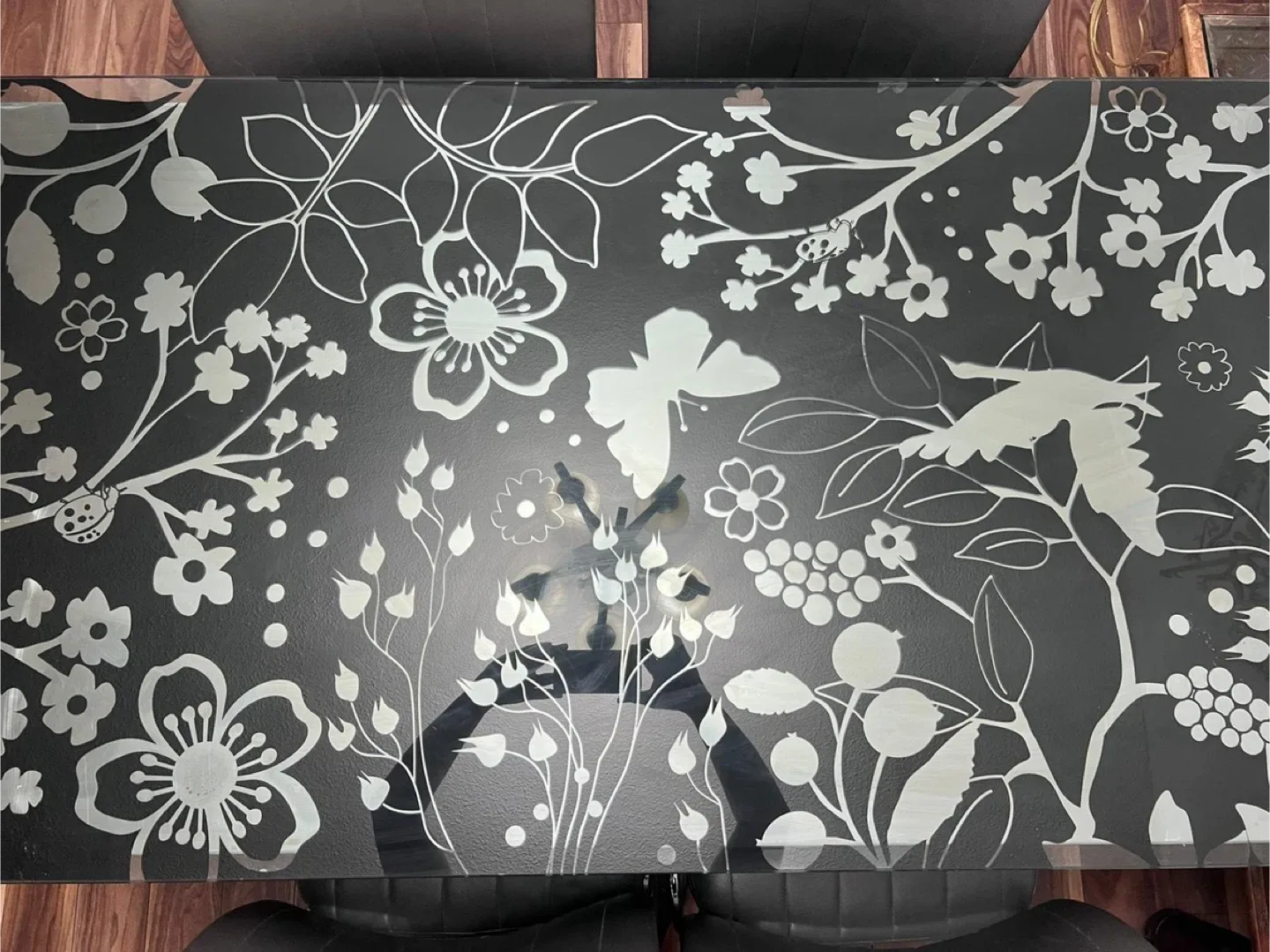 Dining Table with 4 Chairs - Floral Design image indicator(3)