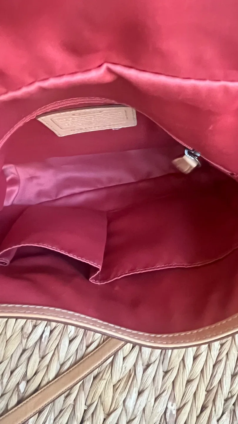 Vintage Coach Saddle Bag image indicator(5)