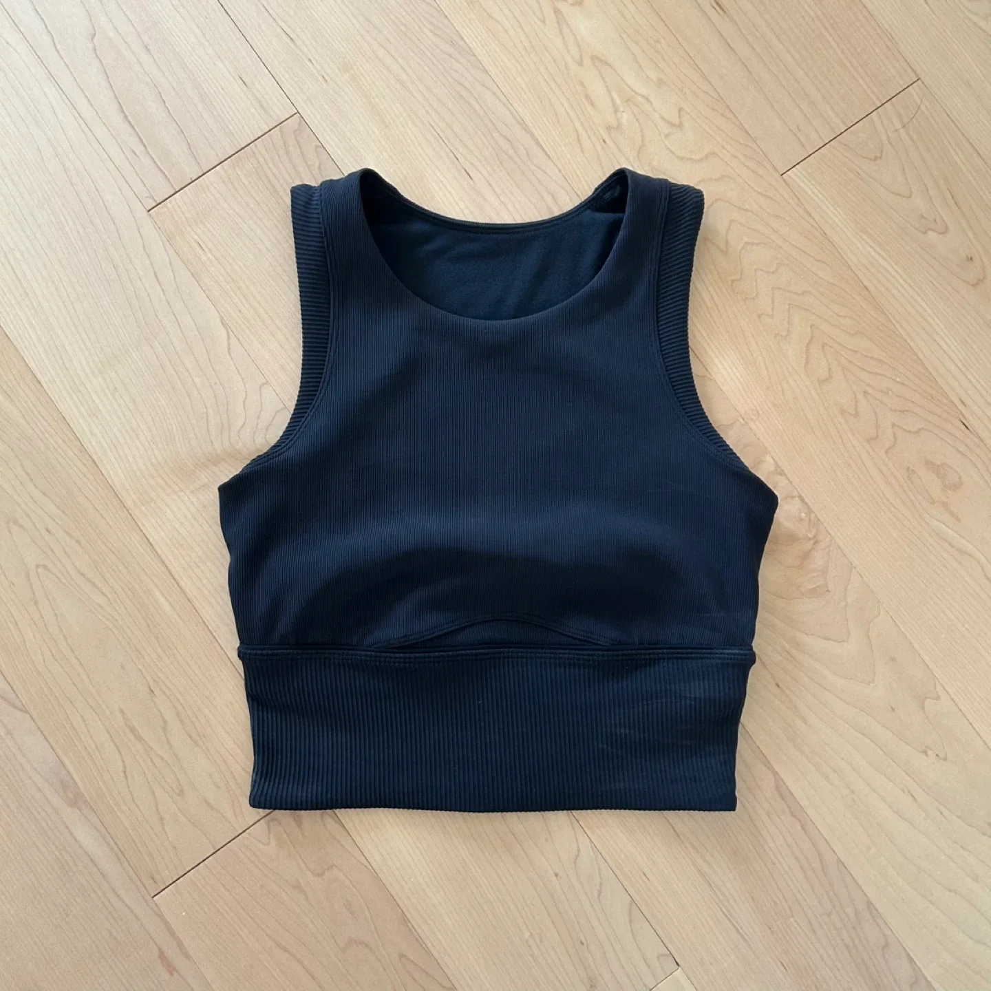 Lululemon ribbed bra tank - Size 4 (XS) image indicator(5)