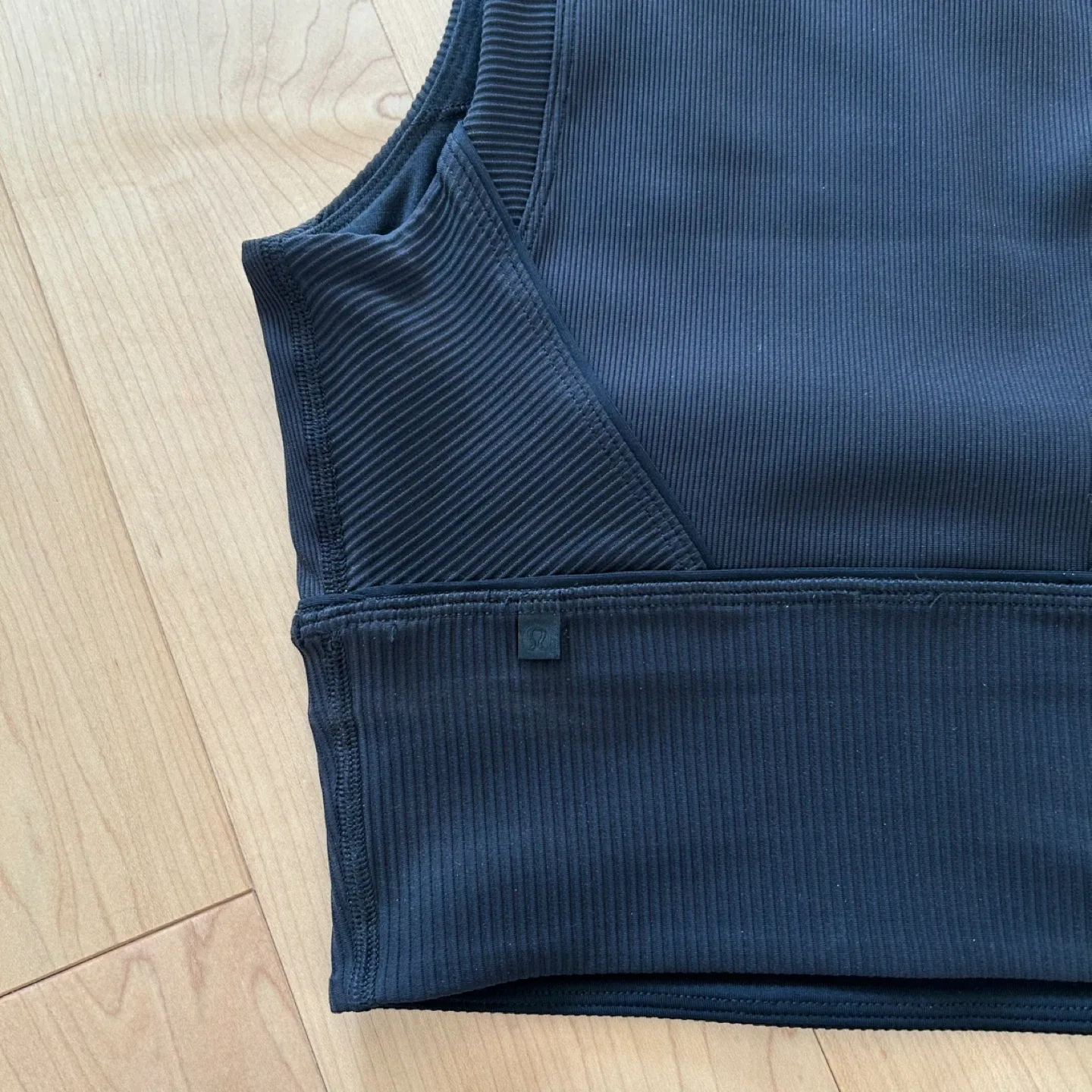 Lululemon ribbed bra tank - Size 4 (XS) image indicator(8)