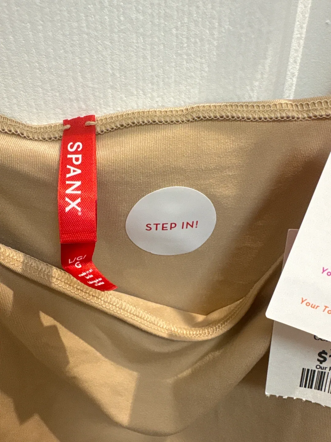 Spanx Socialight Cami - Size L - Nude image indicator(4)