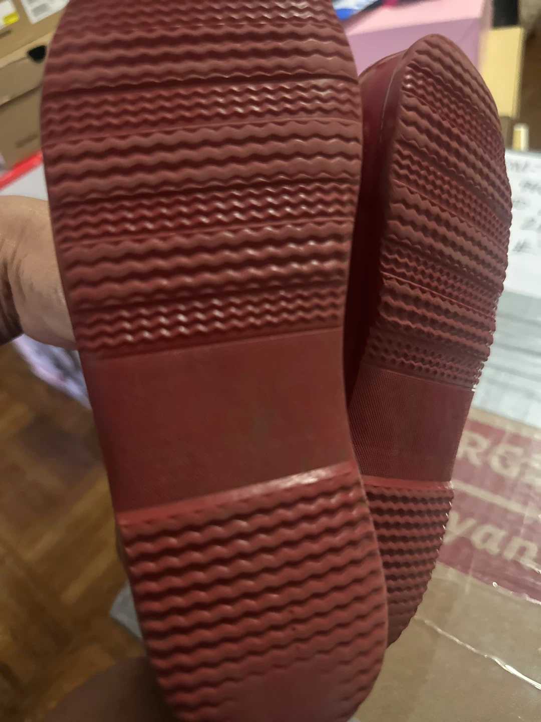 Burberry Kids Red Rain Boots - photo 4