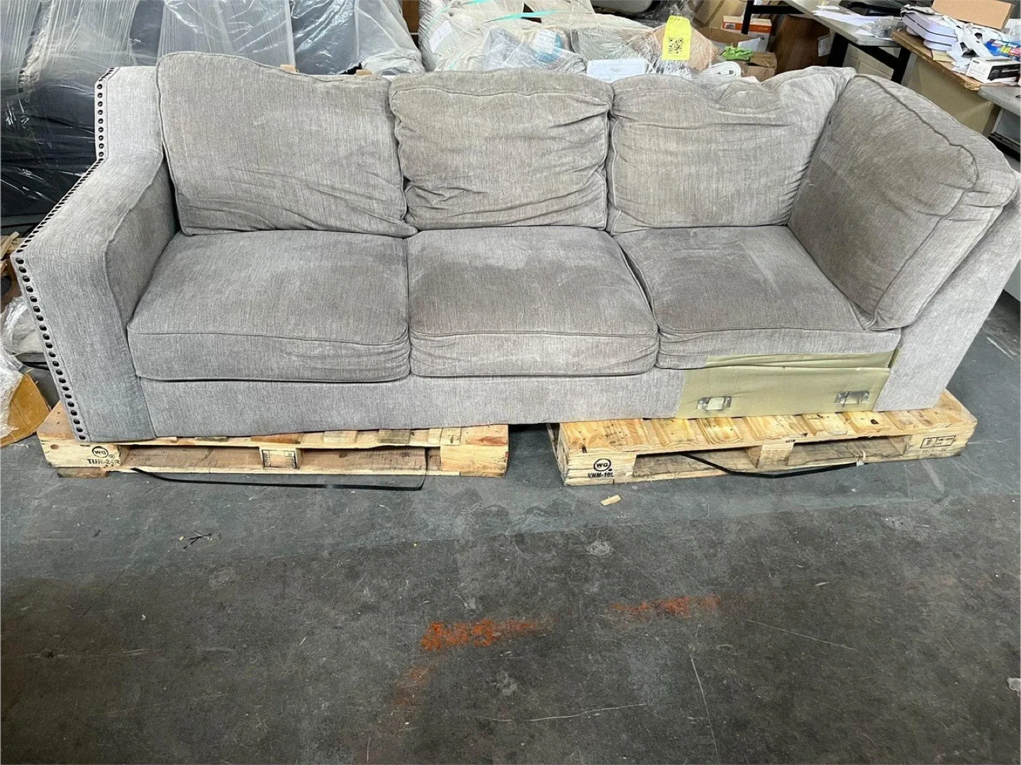 L-Shaped 5-Seat Sectional Sofa image indicator(2)