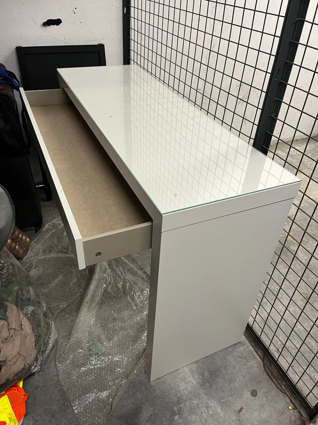 White IKEA Malm Dressing Table with Glass Top image indicator(2)