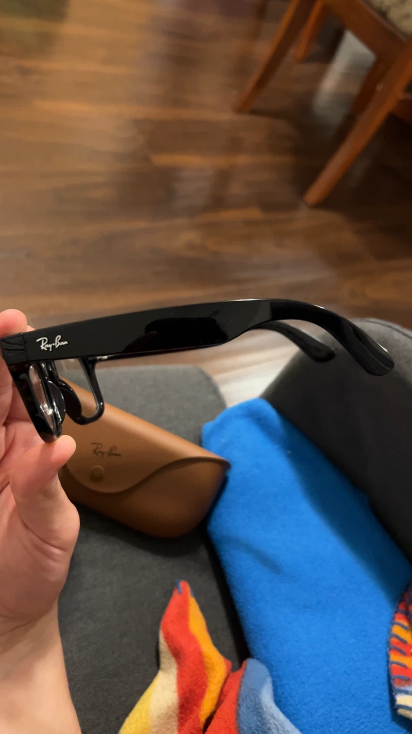 Ray-Ban Meta Wayfarer Smart Glasses - photo 3