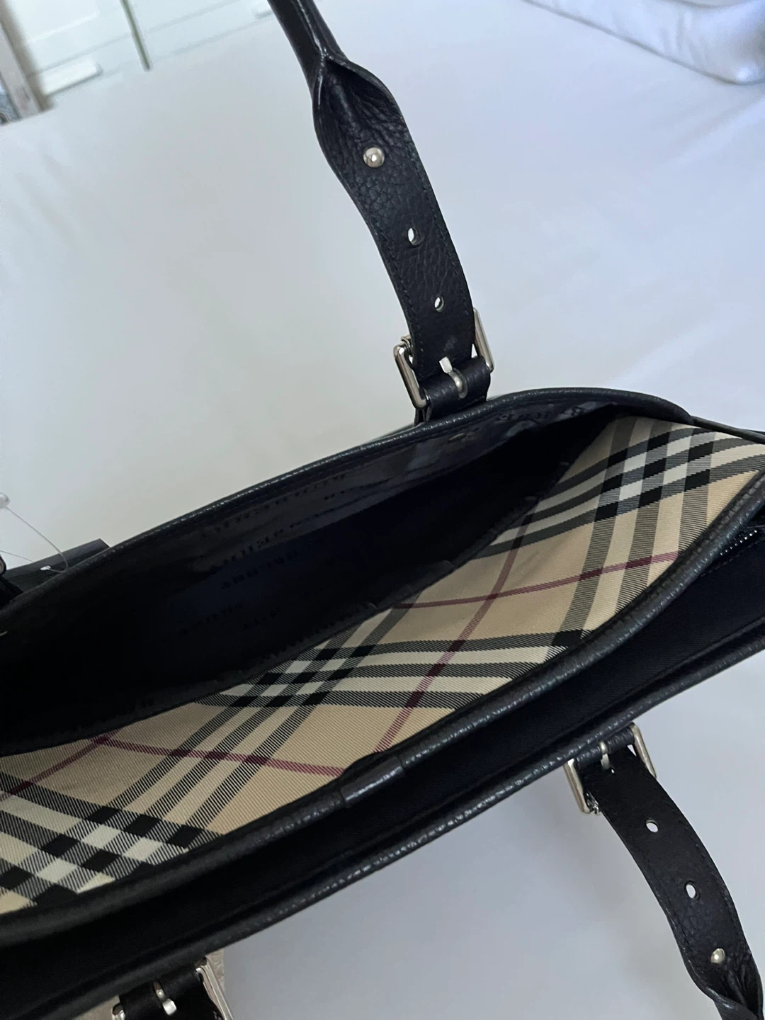 Authentic Burberry Black Tote Bag - photo 3