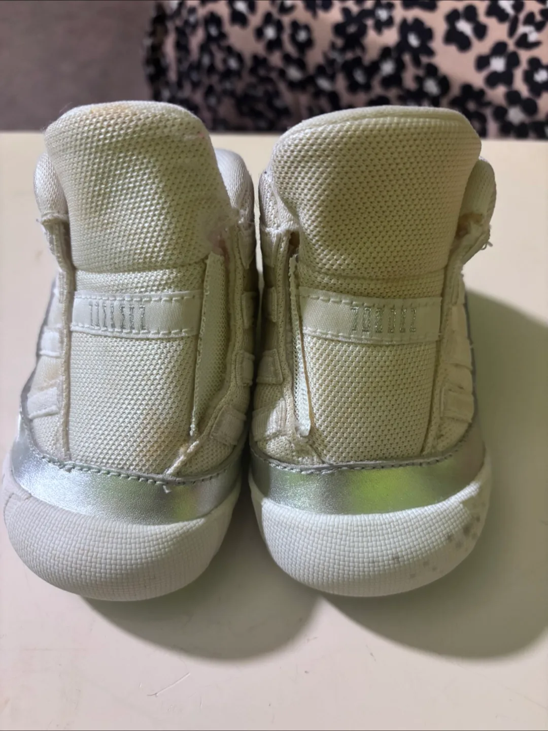 🥕Jordan 11 Retro Crib Booties - Size 1C thumbnail