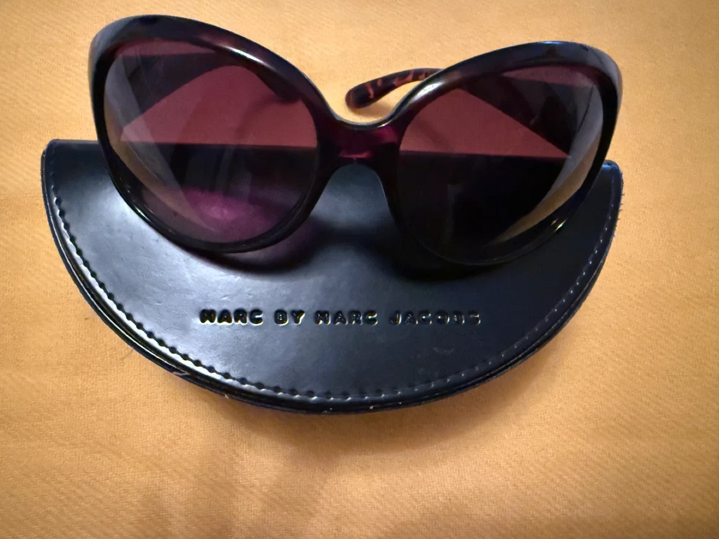 Marc by Marc Jacobs Sunglasses with Case🥕 thumbnail